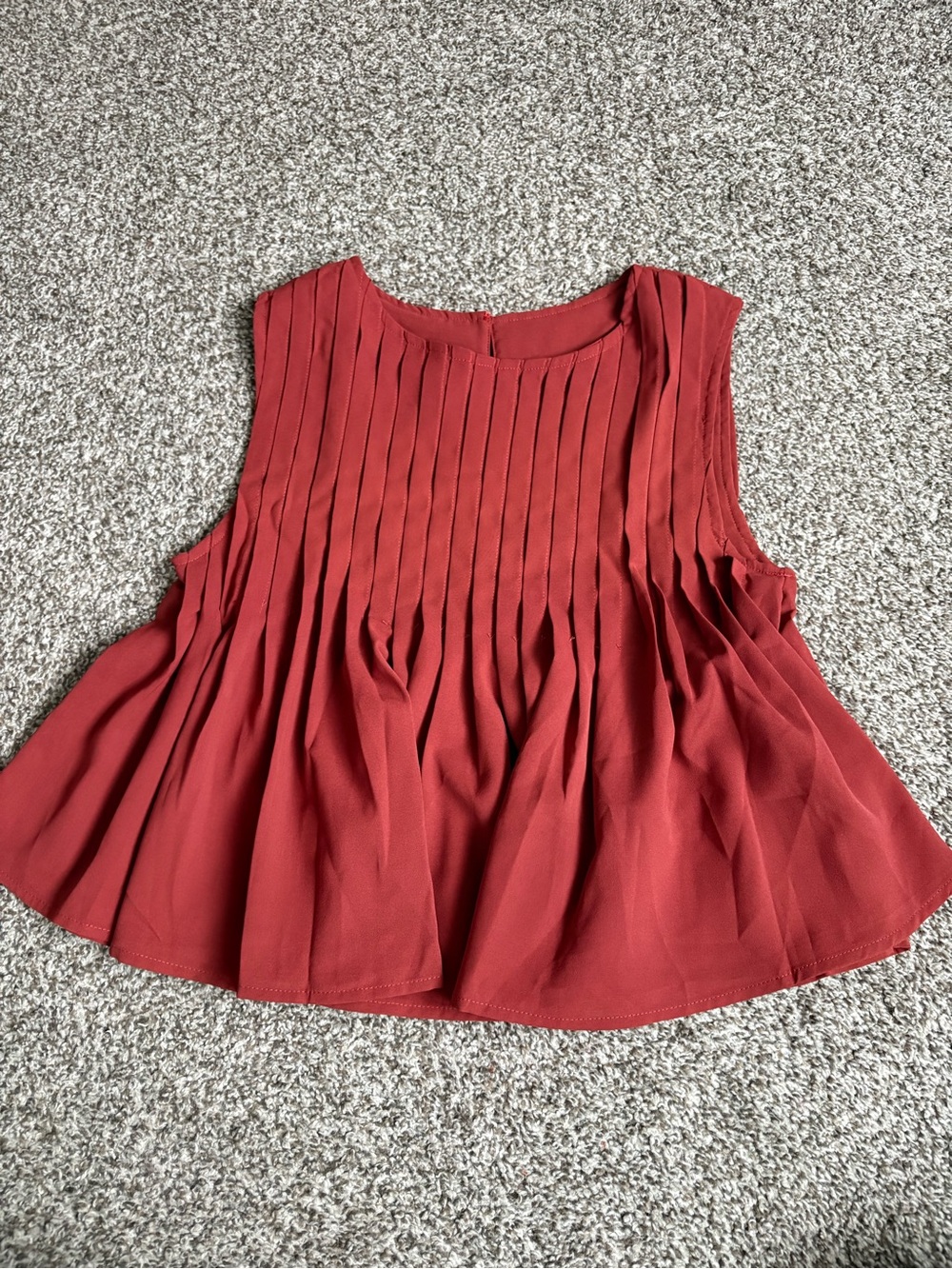SHEIN Rust Red Pleated Sleeveless Blouse